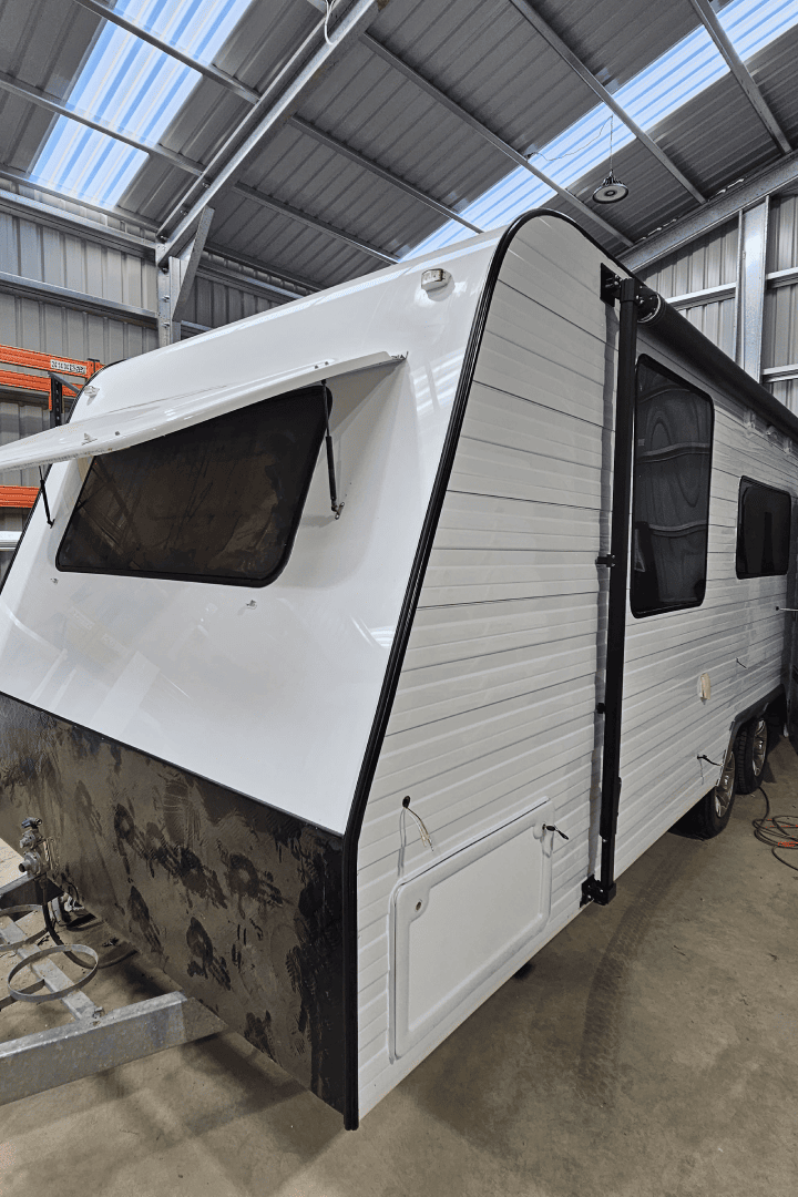 Mobile Caravan Repairs Adelaide: Expert Technician at Work